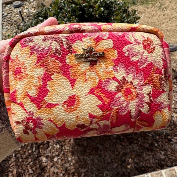 Coach Handbags - SOLD Coach Vintage Daisy mini pouch EUC SOLD